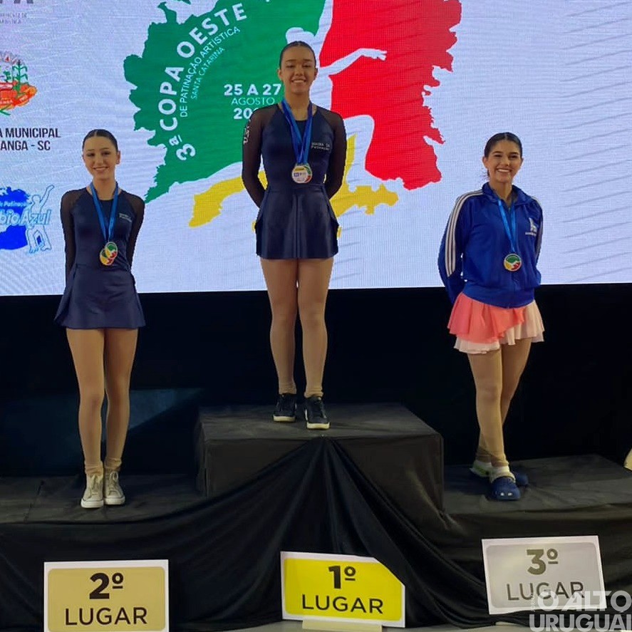 Magia da Patinação conquista 20 medalhas na Copa Oeste