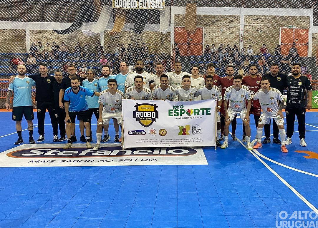 Rodeio Futsal classifica-se para as semifinais