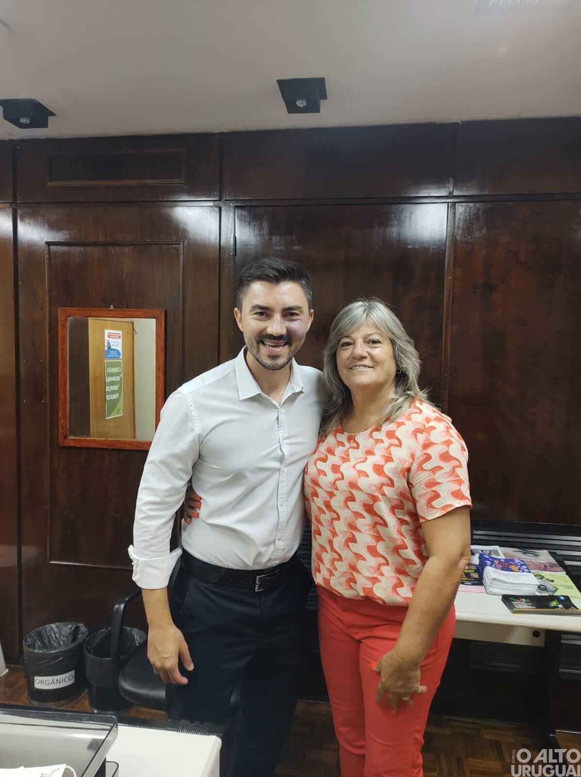 Prefeito de Caiçara e representantes do município buscam recursos em Porto Alegre