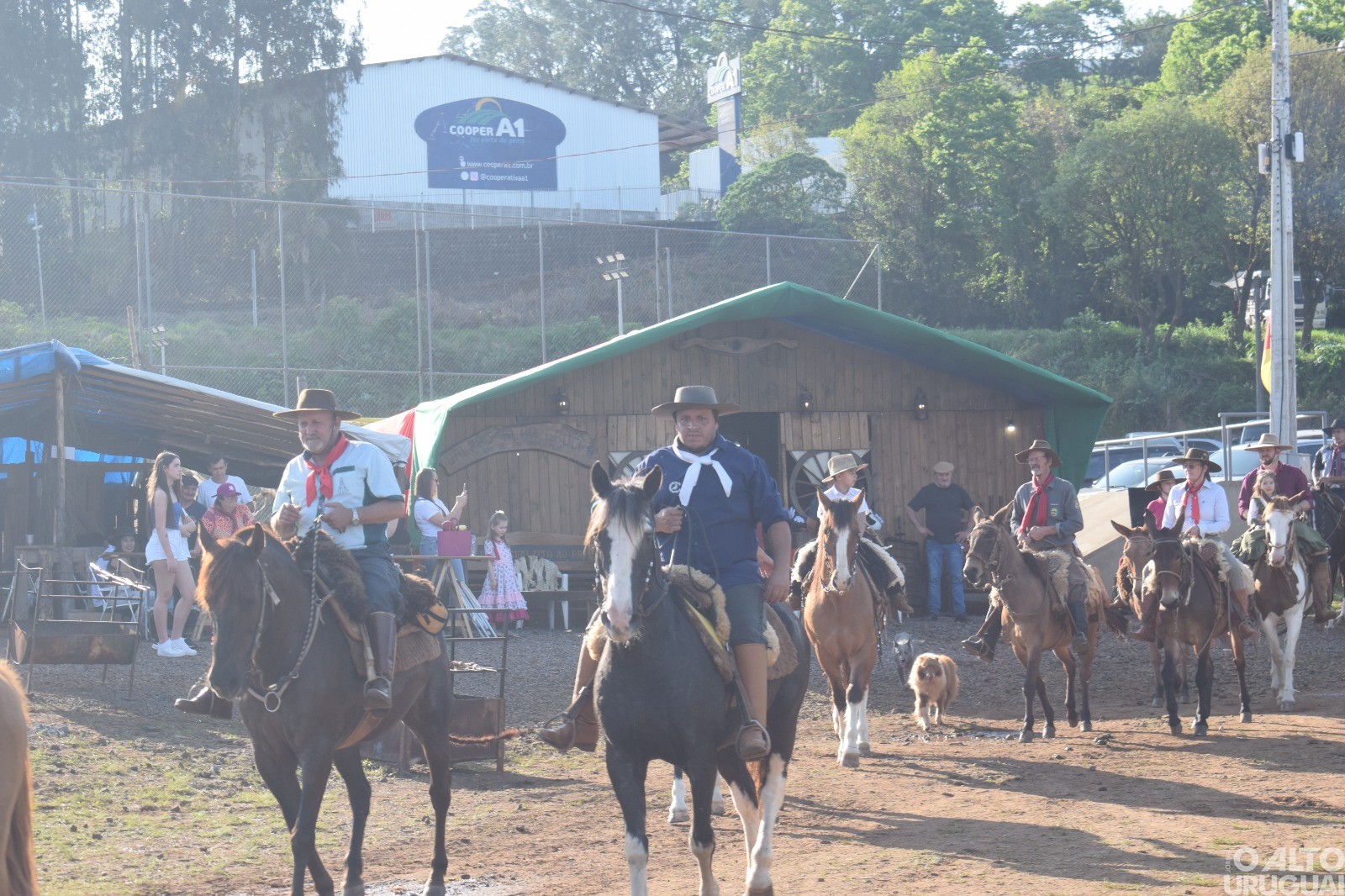 Desfile Farroupilha é realizado em FW