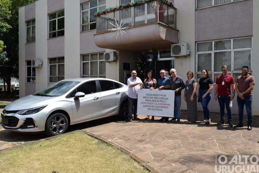 Secretaria de Saúde de Alpestre é contemplada com novo veículo