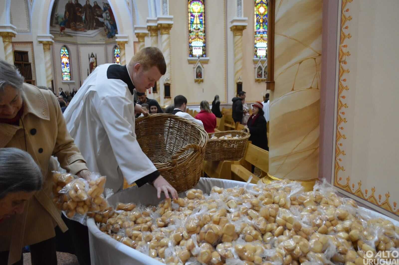 Comunidade celebra Dia de Santo Antônio em FW