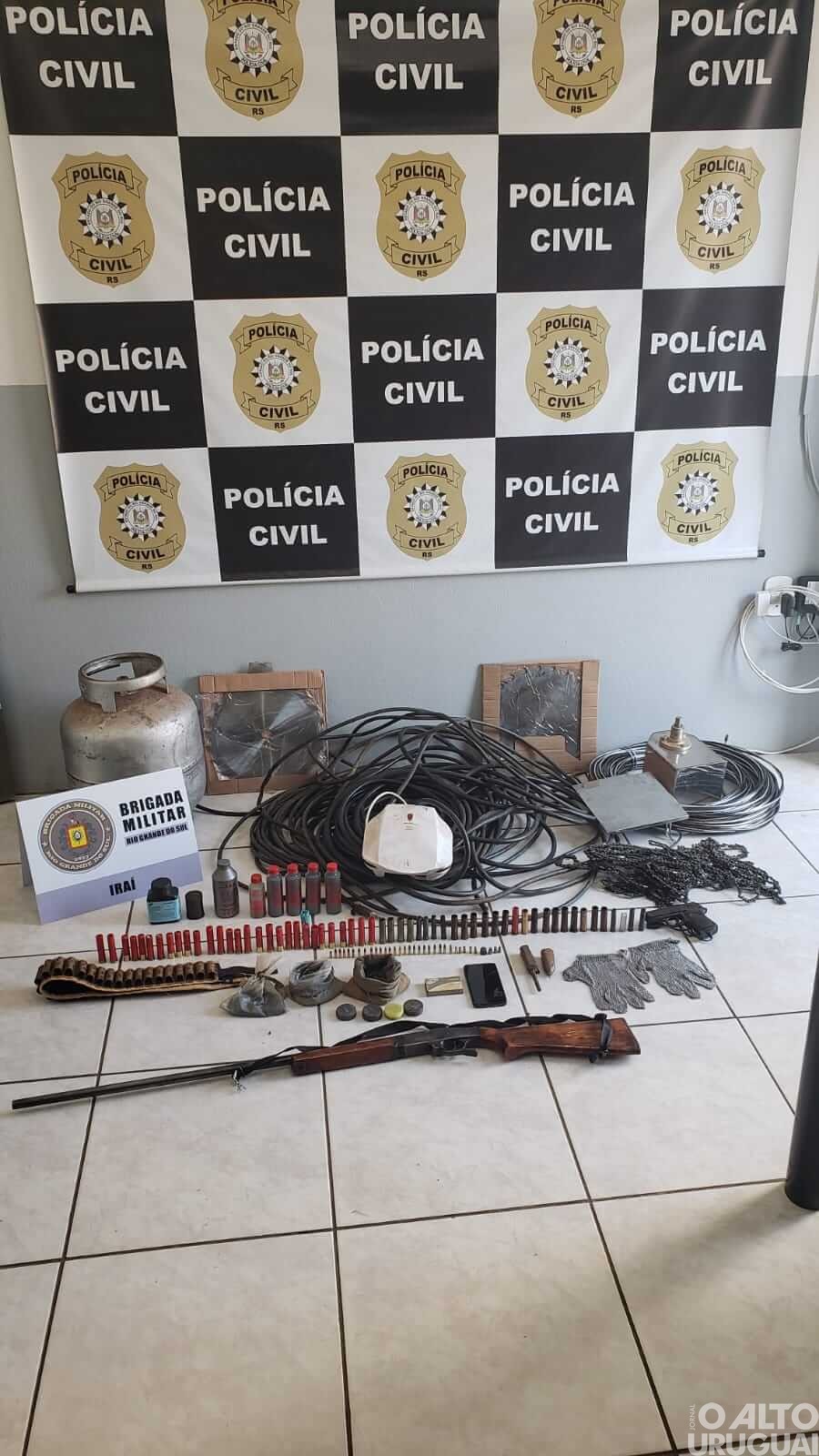 Polícia Civil recupera itens furtados