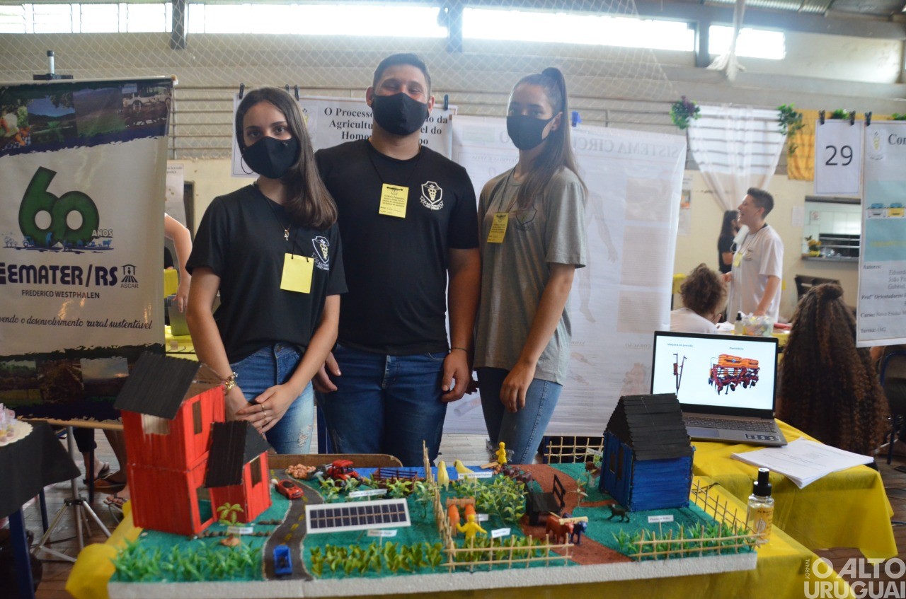 15ª Mostra Pedagógica da Escola Técnica José Cañellas encerra nesta noite