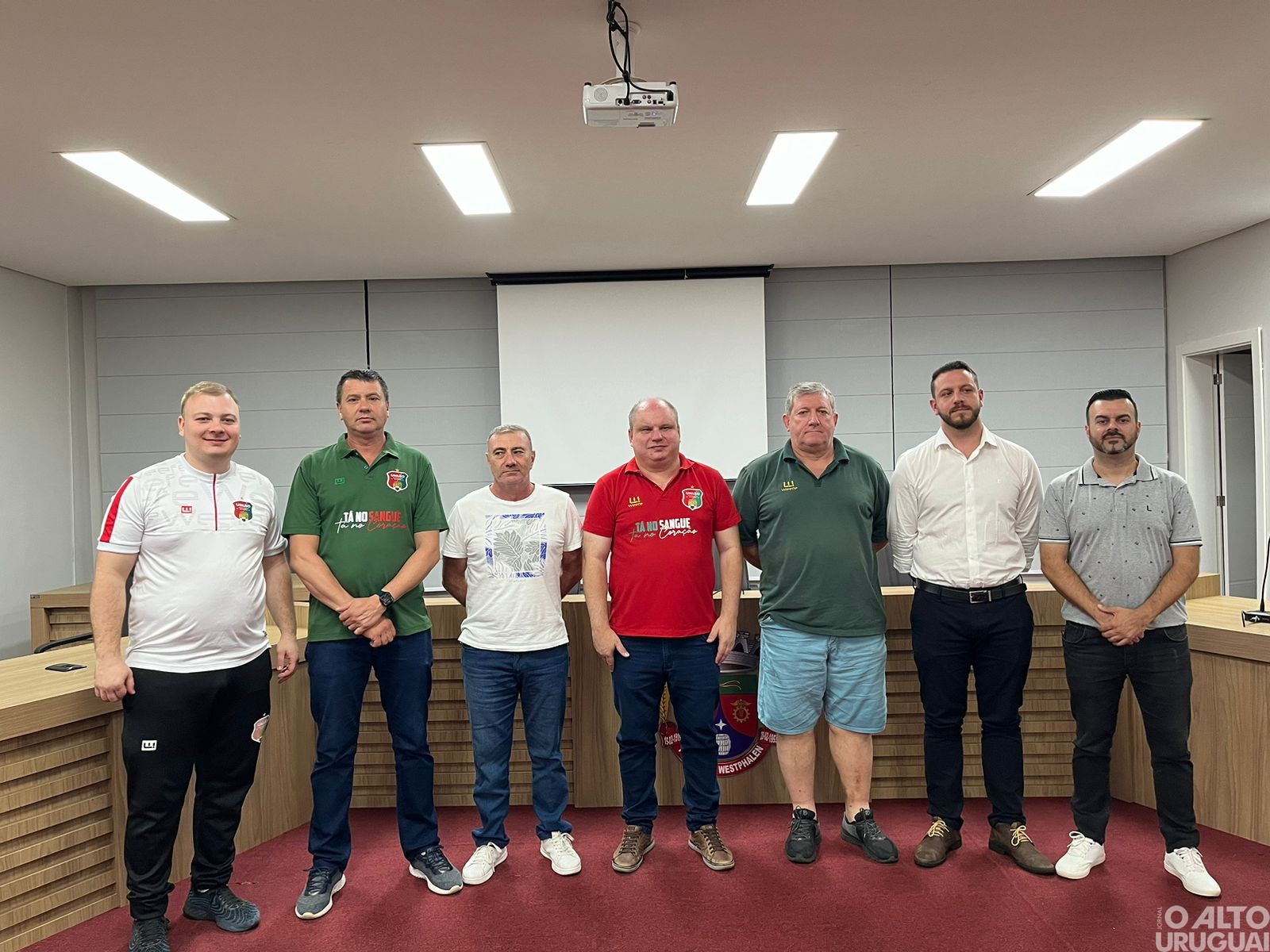 Vinícius Girardi assume presidência do União-FW