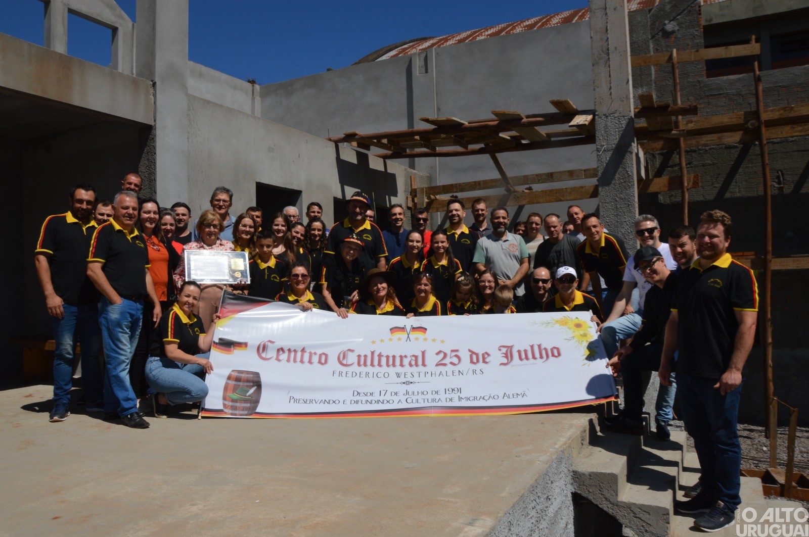 Centro Cultural 25 de Julho recebe convidados em sua futura sede