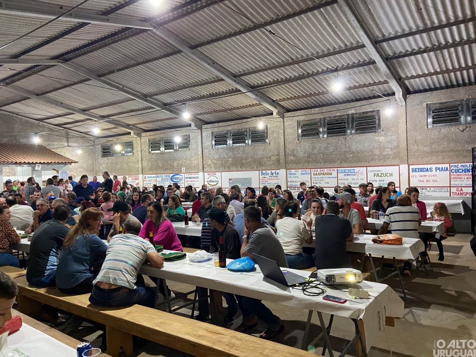 Taquaruçu do Sul promove jantar de inauguração do calçamento da linha Chiele/Pessotto