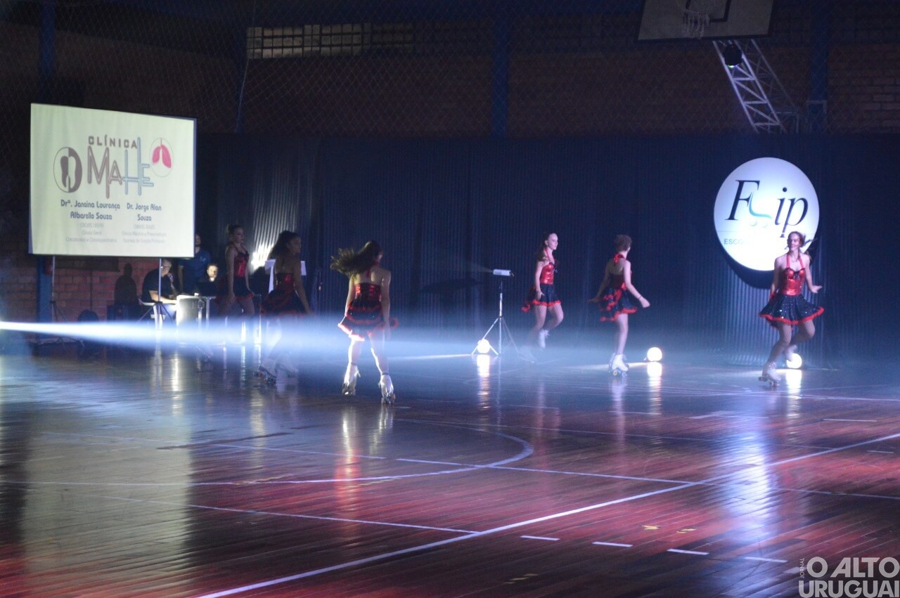 Escola Flip de Patinação Artística promove 2º Flip Show