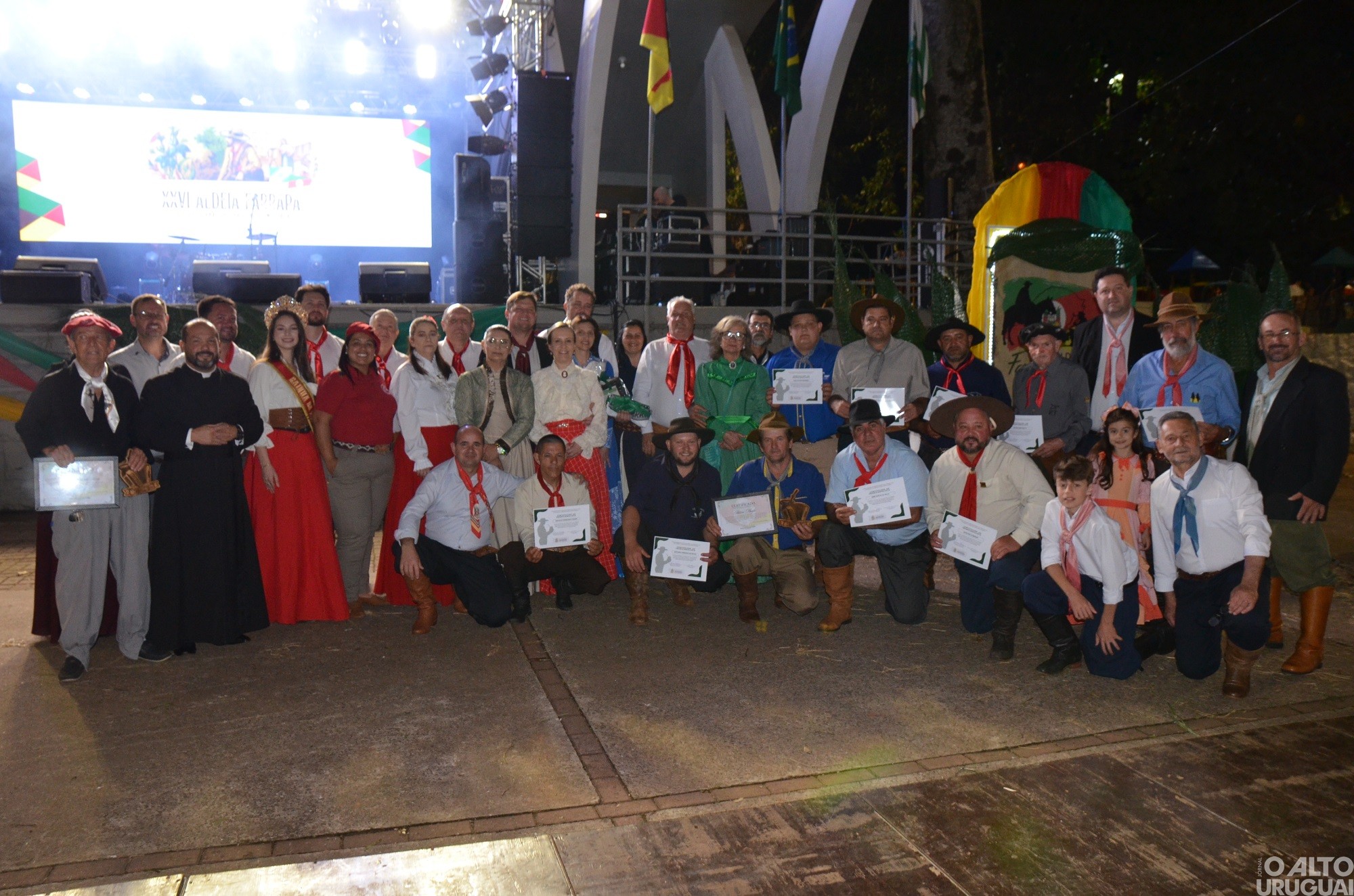 Câmara de Seberi homenageia tradicionalistas com Troféu Osvaldo de Souza