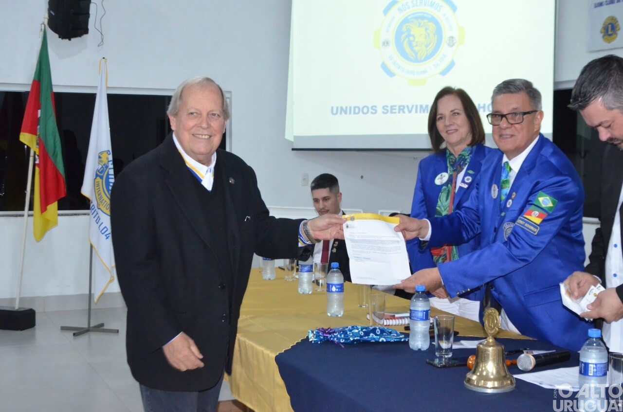 Lions Clube de FW dá posse a sua nova diretoria