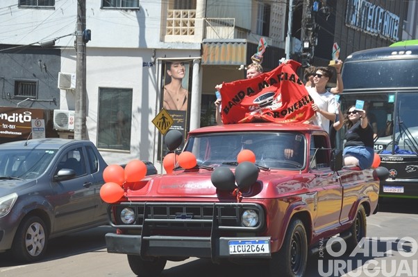 Bandas da Escola Cardeal Roncalli conquistam cinco títulos de campeãs e três de vice-campeãs em SC