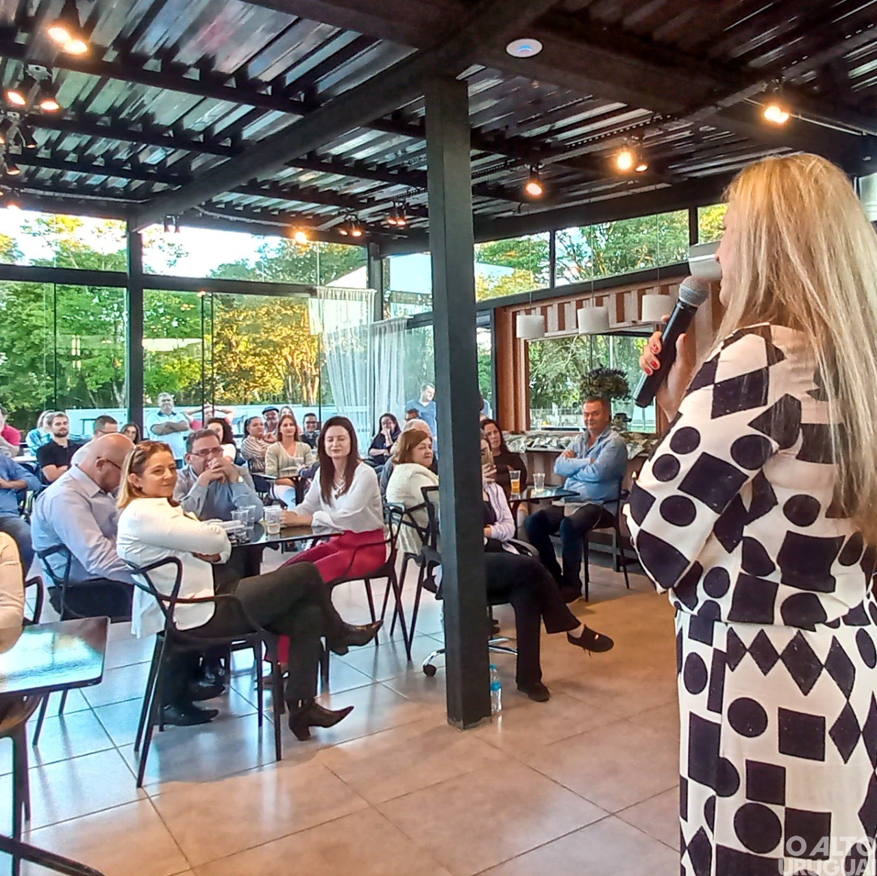 Pousada Container e SPA Mina Beer inaugura em Ametista do Sul