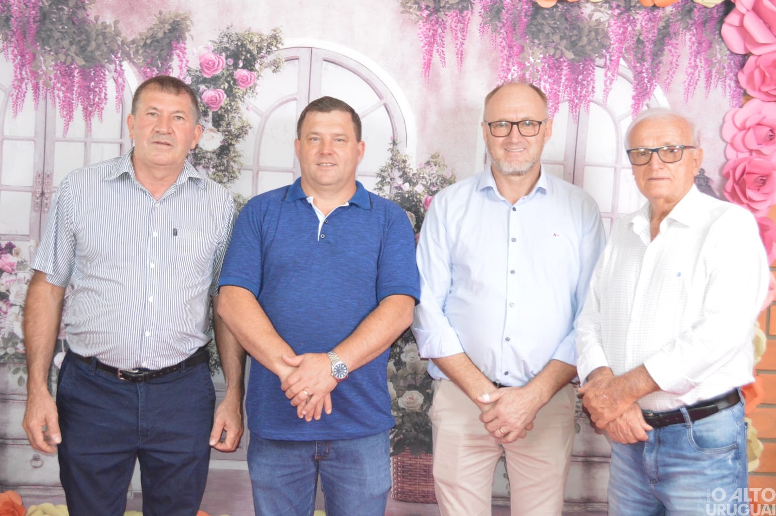 Mulheres da região participam de encontro em Pinheirinho do Vale