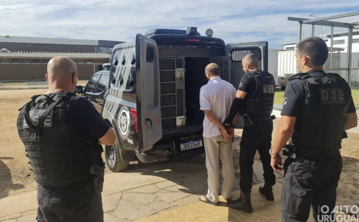 Caso Bernardo: júri inicia com execução de provas pelo MP