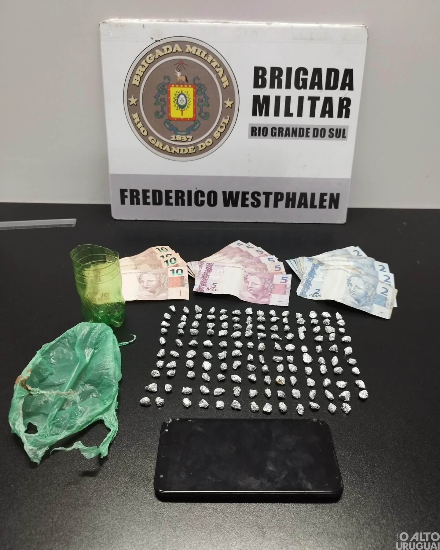 Jovem é preso em FW por tráfico de drogas