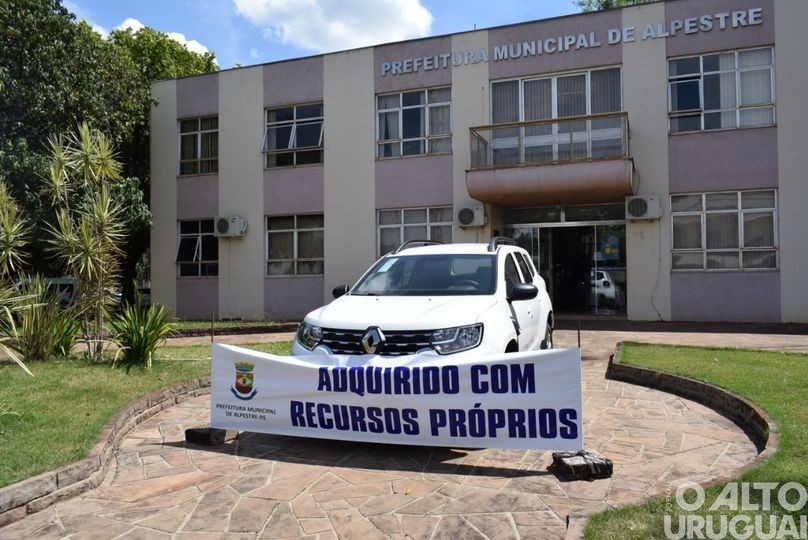 Alpestre: Secretaria de Educação adquire veículo