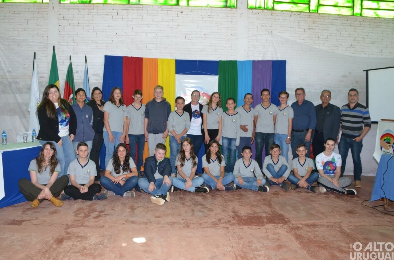 Erval Seco passa a contar com a Cooperativa Escolar ‘Cooper Arco-Íris’