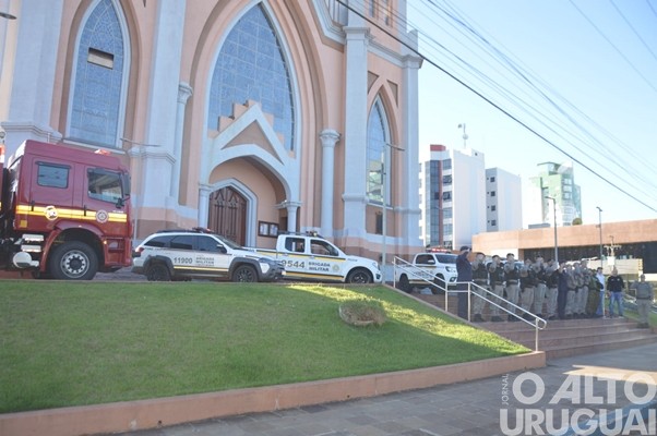 37º BPM homenageia segundo policial que perdeu a vida em ocorrência no município de Novo Hamburgo