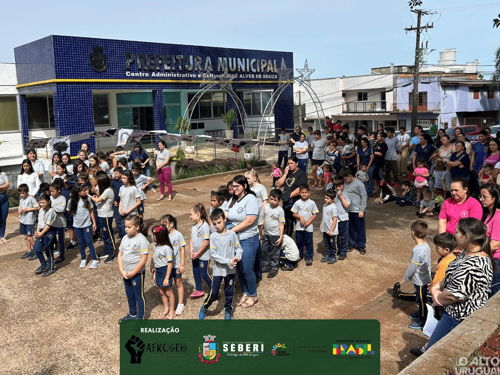 Seberi celebra a diversidade e entrega premiação de concurso