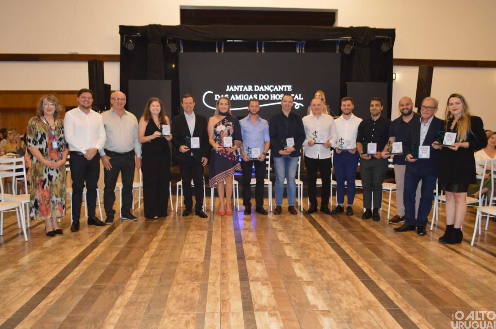 Jantar-dançante das Amigas do Hospital é realizado em Seberi