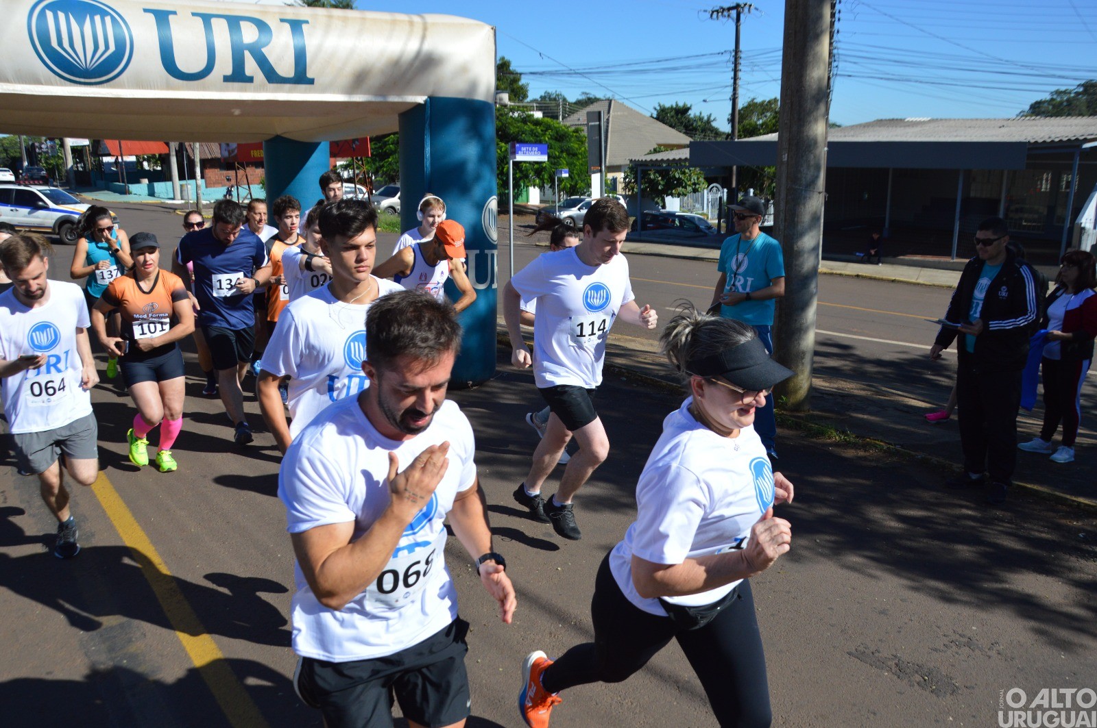Atletas da região participam da rústica da URI/FW