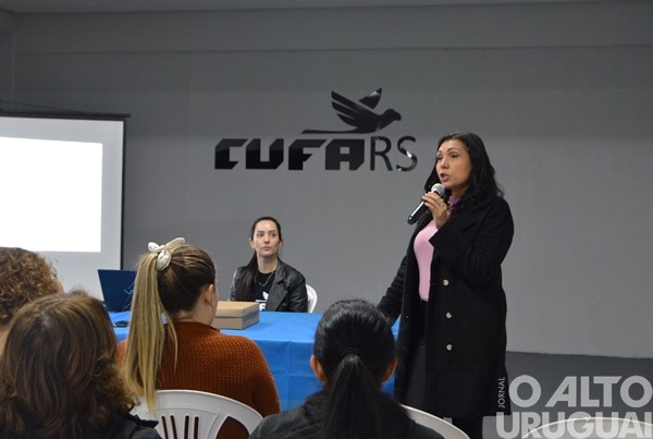 Cufa sedia capacitação sobre o programa Pró-Social