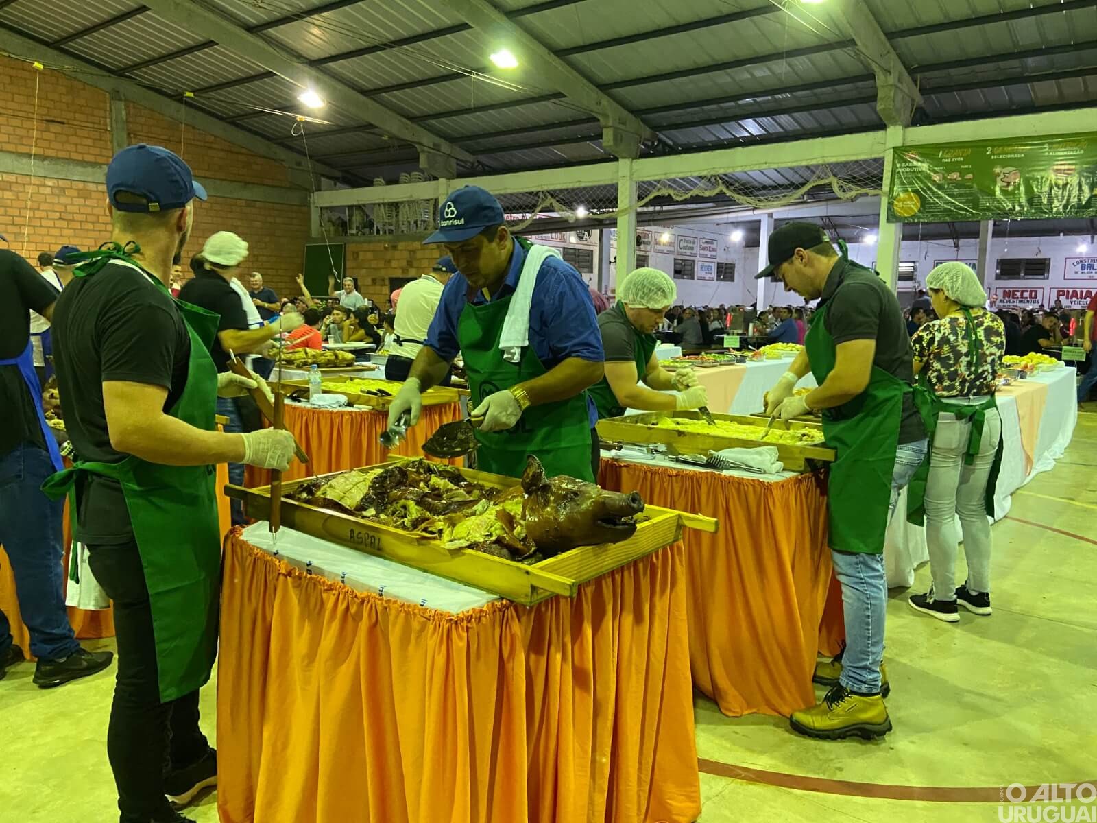 Aspal de Palmitinho realiza 18ª edição do Leitão Fest