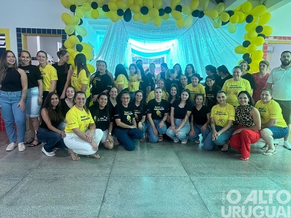 Escola Padre Benjamin Rosato realiza mostra pedagógica em Pinhal