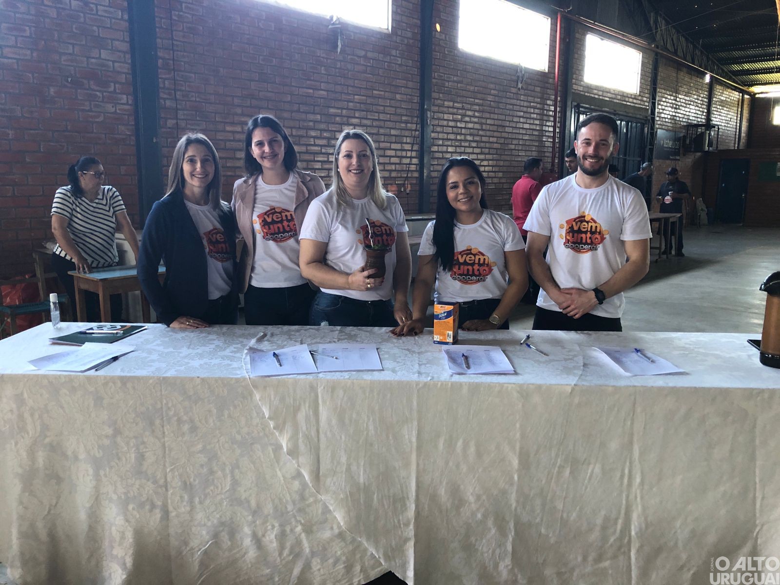 Humorista Badin apresenta-se em FW