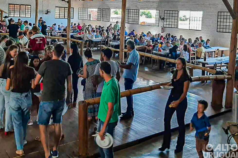 CTG Querência da Serra promove 25º Costelão em Seberi