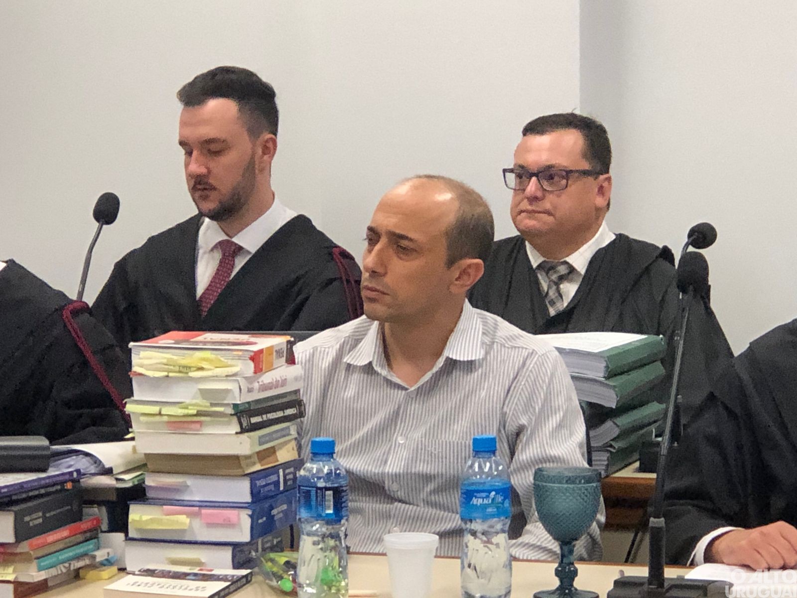 Caso Bernardo: júri inicia com execução de provas pelo MP