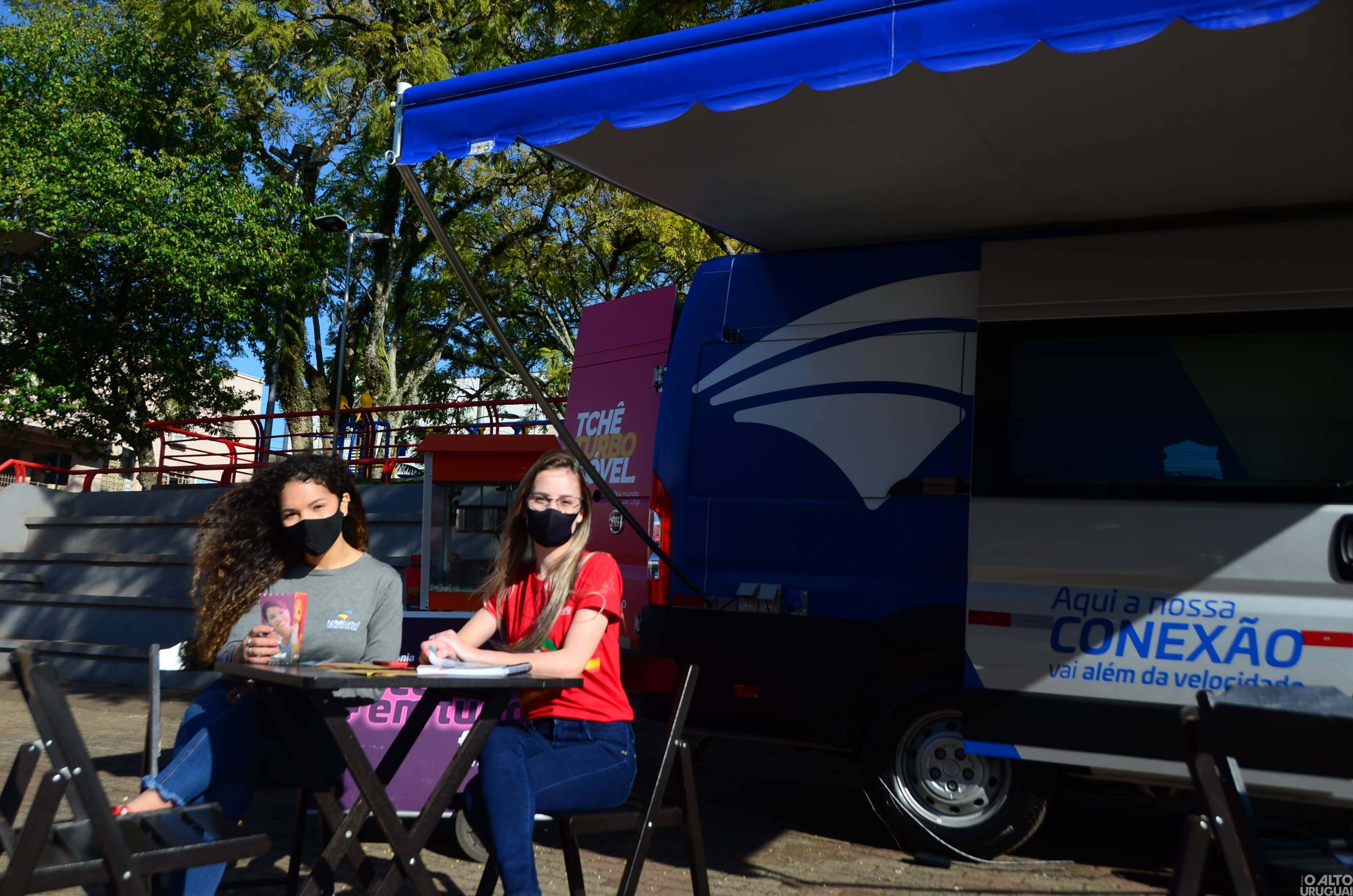 Tchê Turbo promove caravana na praça da matriz