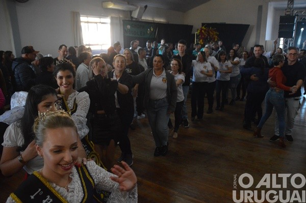 Corte da 24ª Oktoberfest é escolhida em Alpestre