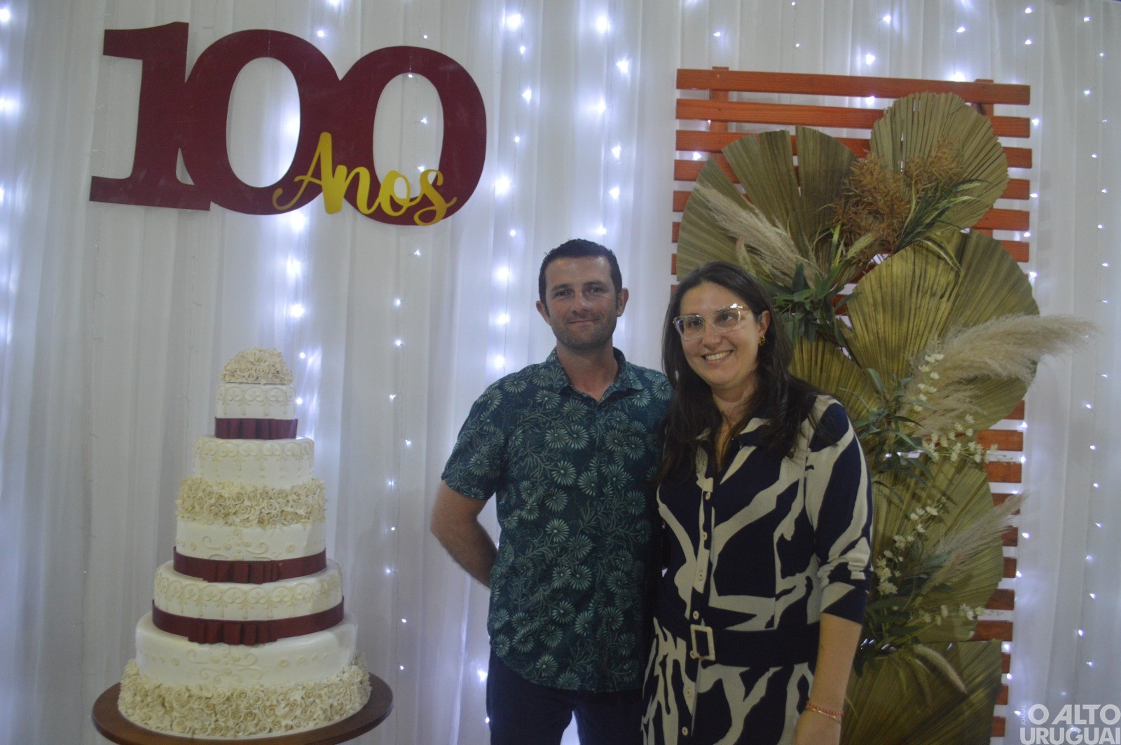 Centenas de pessoas participam das comemorações dos 100 anos de São João do Porto