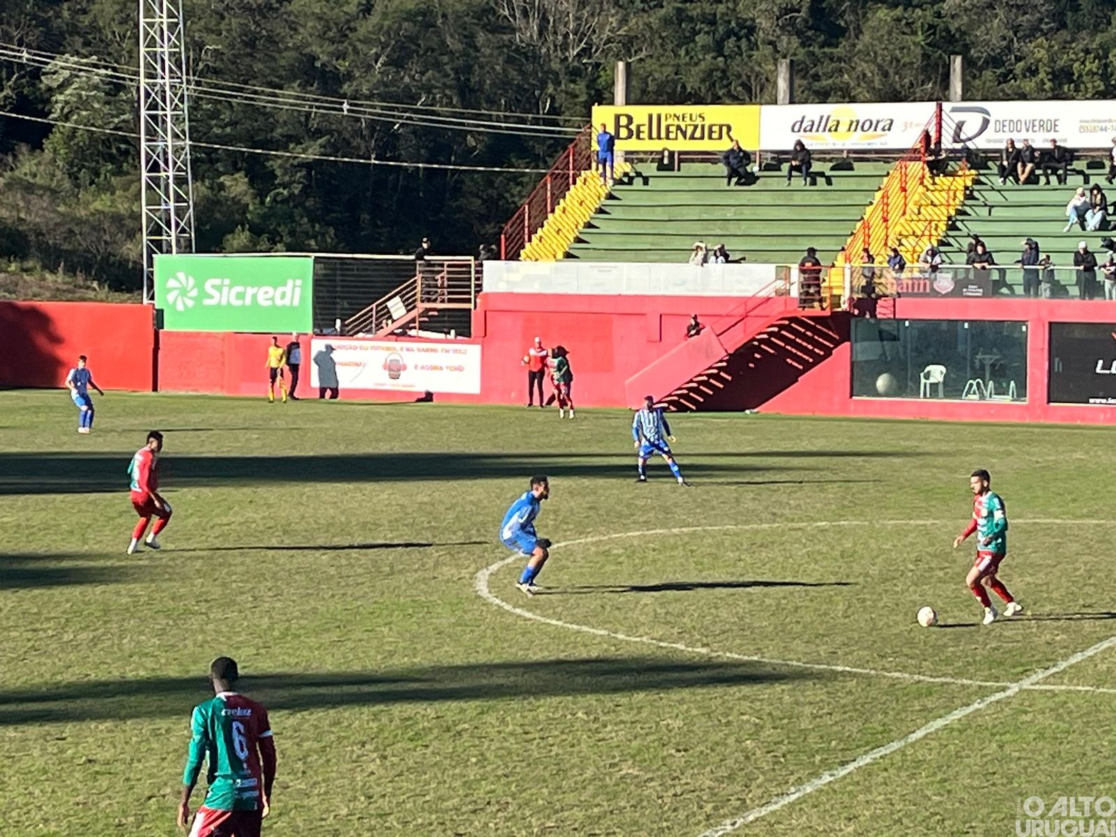 União empata com Esportivo em FW