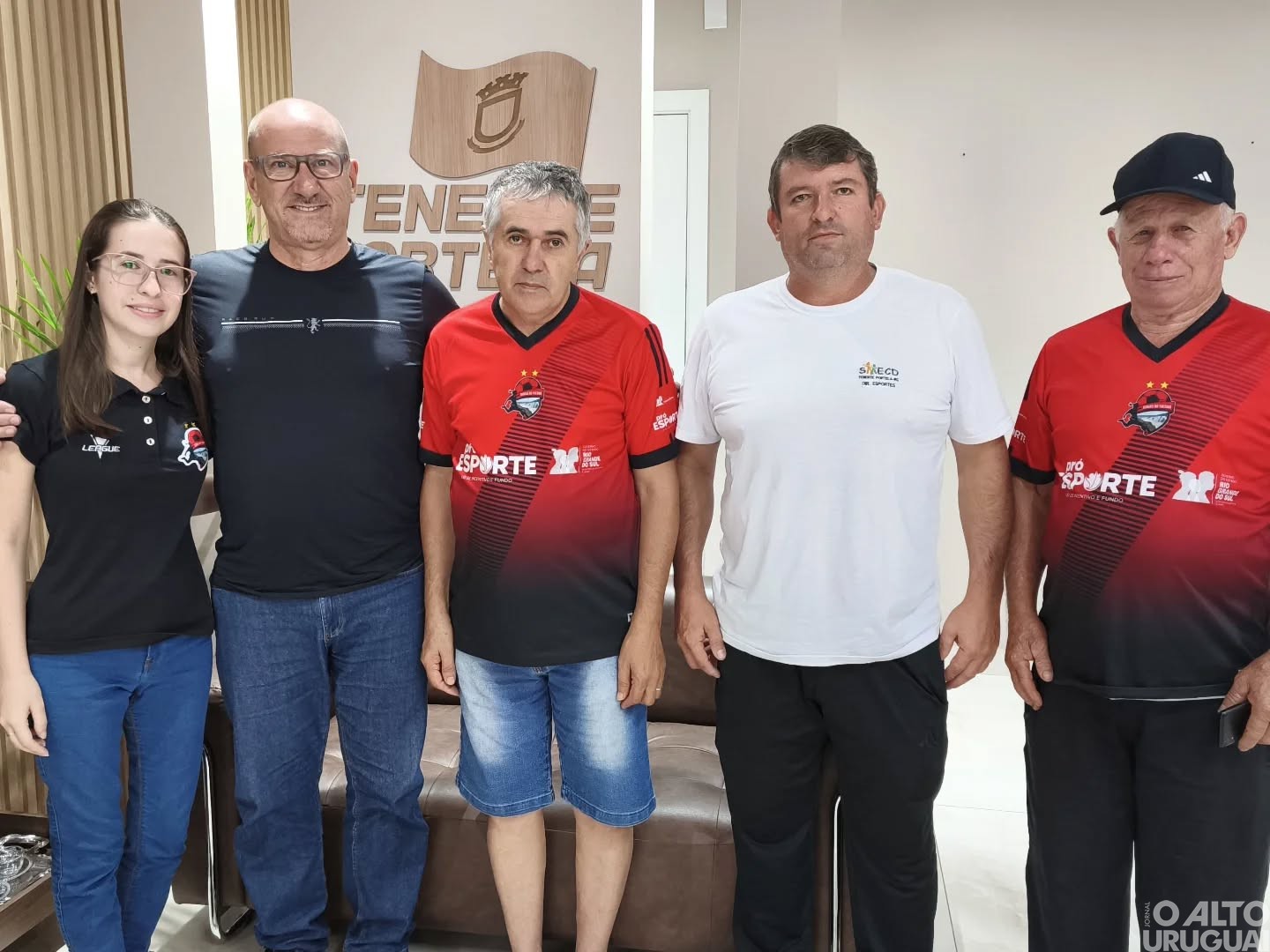 Direção das Gurias do Yucumã realiza reunião com a Prefeitura de Tenente Portela