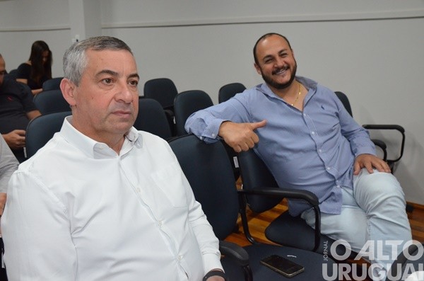 Amng realiza reunião de prefeitos durante Festiplan em Planalto