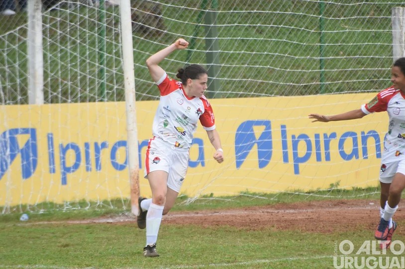 Gurias do Yucumã goleiam Guarany de Bagé