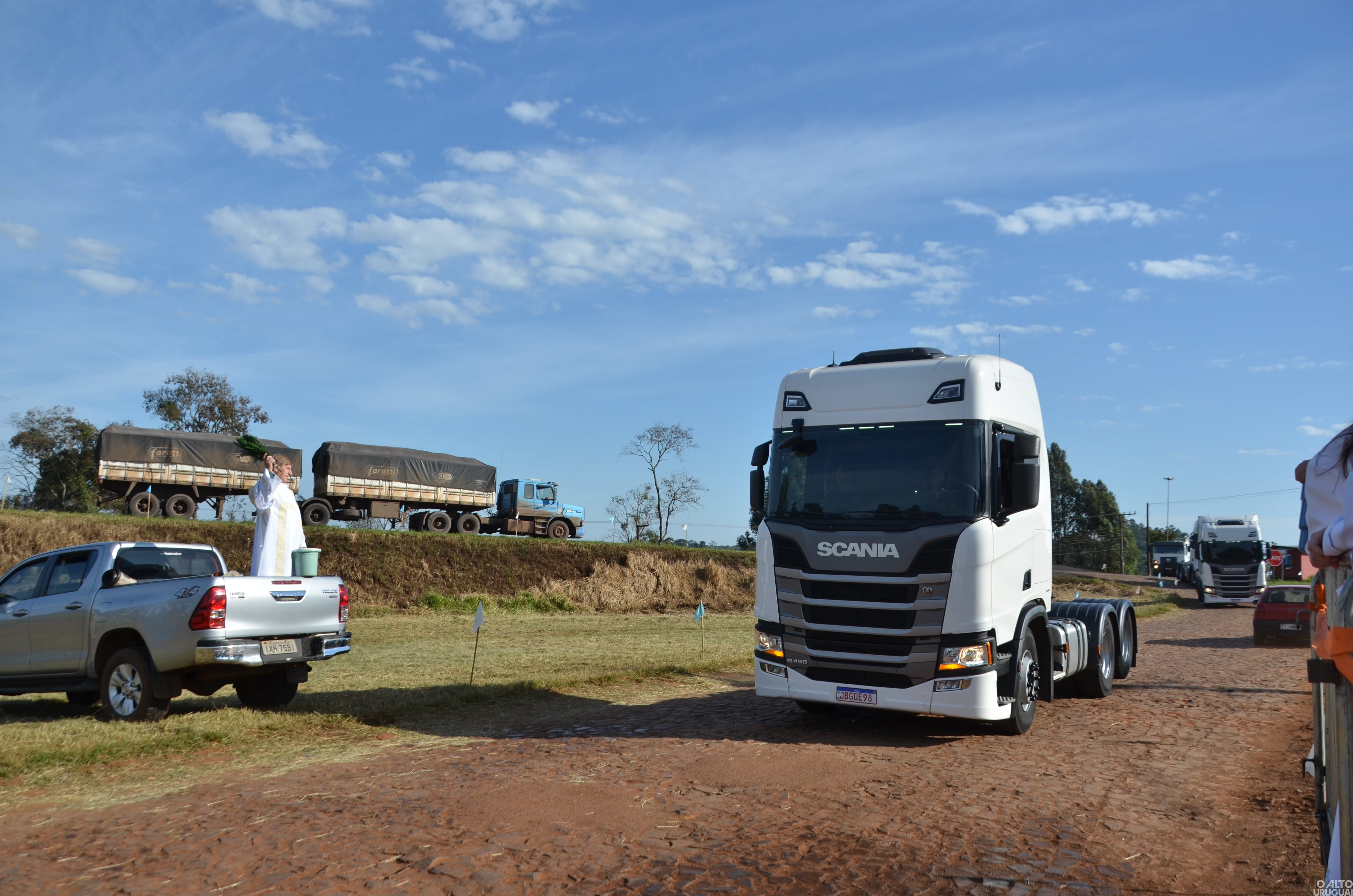 Carreata e missa celebram São Cristóvão e Dia do Colono e Motorista em FW