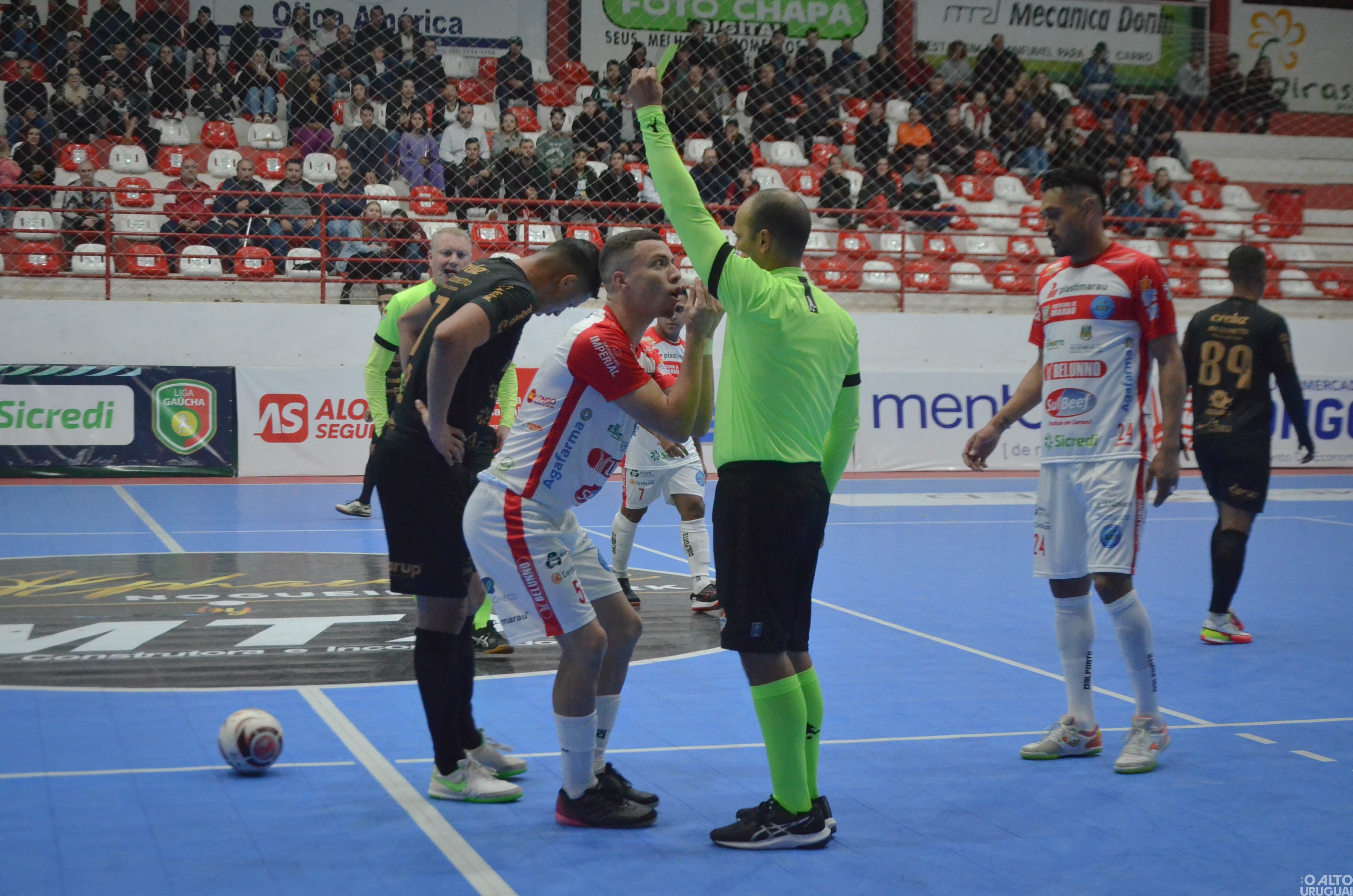 Guarani vira o jogo e estreia com vitória no Gauchão Série A