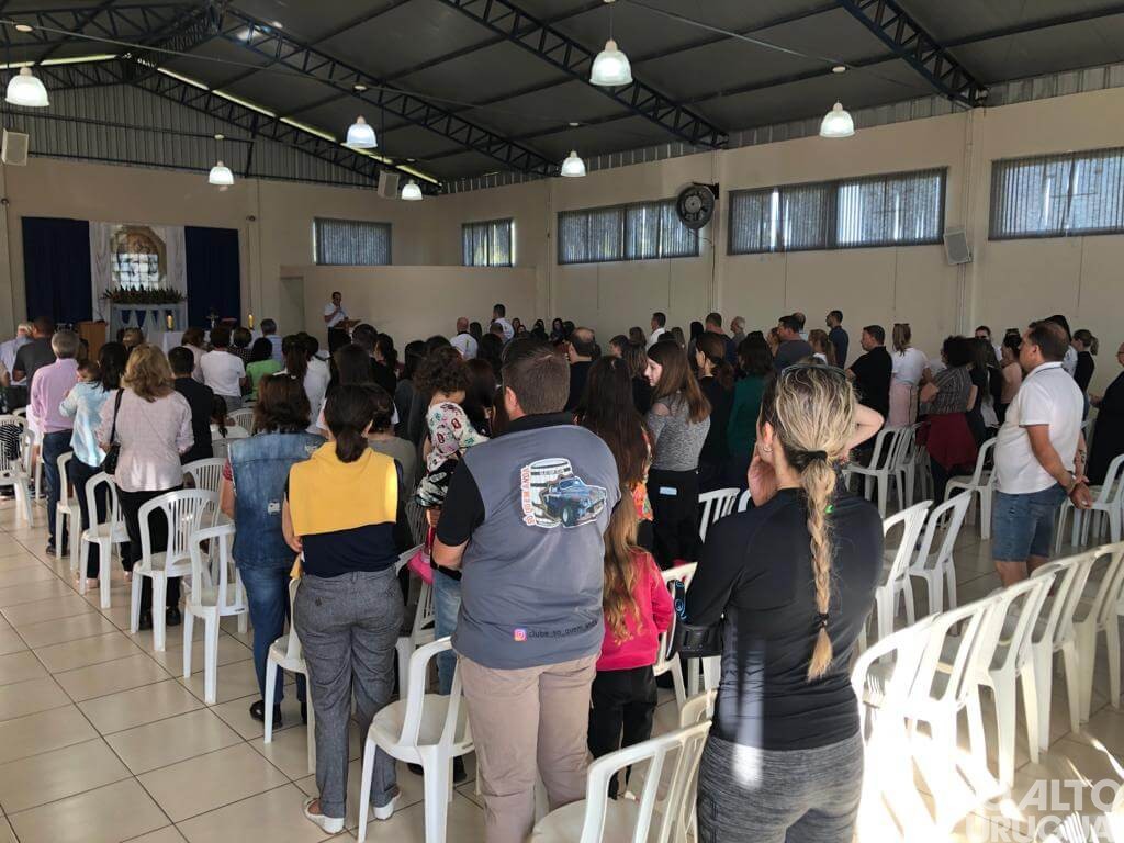 Dezenas de fiéis participam da Romaria de Schoenstatt