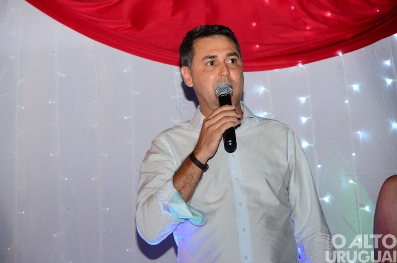 Programação de Natal reúne famílias em Caiçara