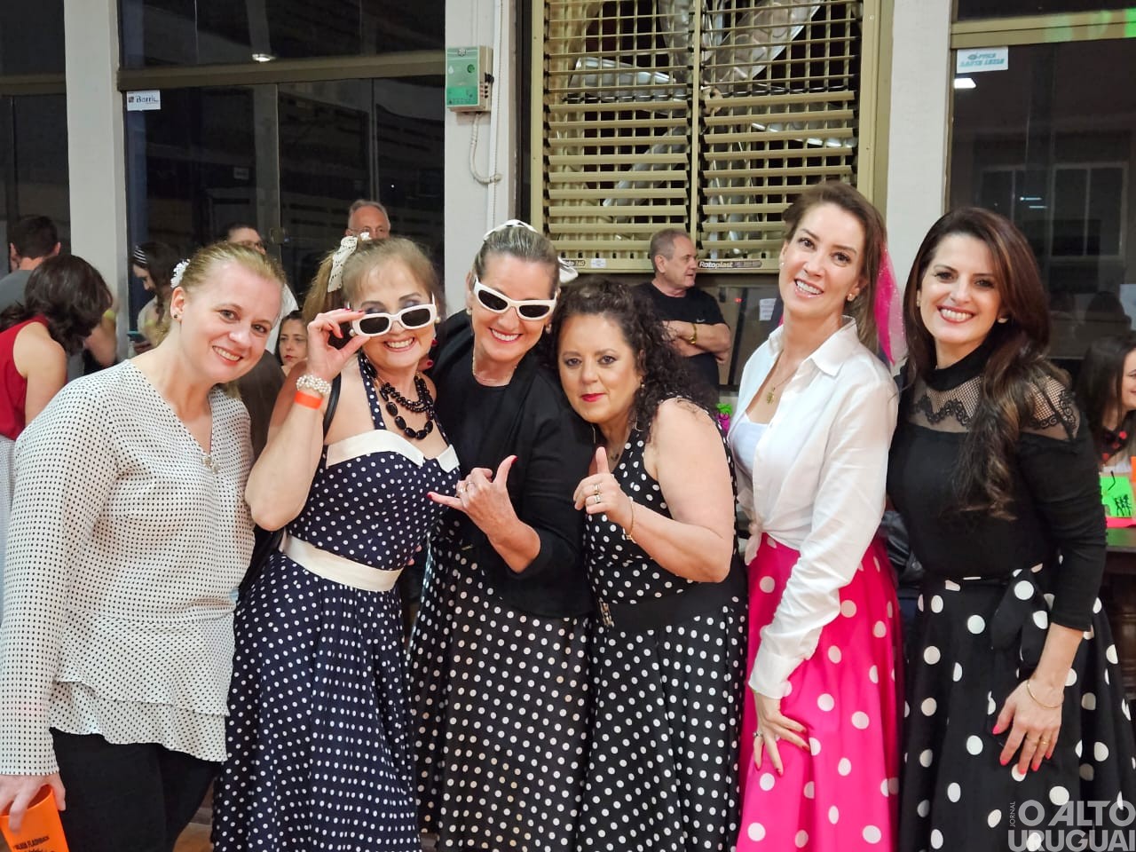 Baile Flashback/Anos 70, 80 e 90 é realizado em FW