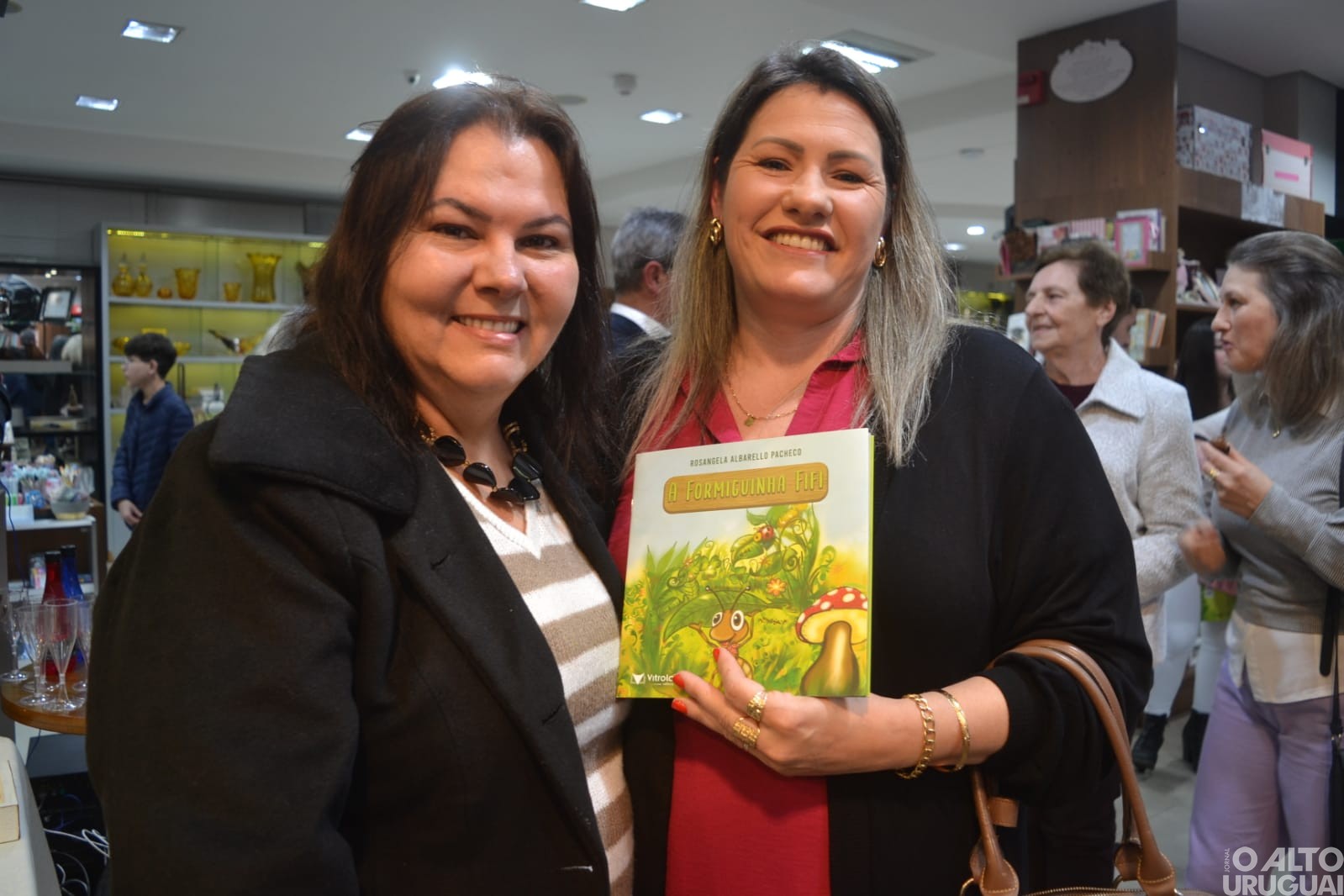 Frederiquense lança livro infantil