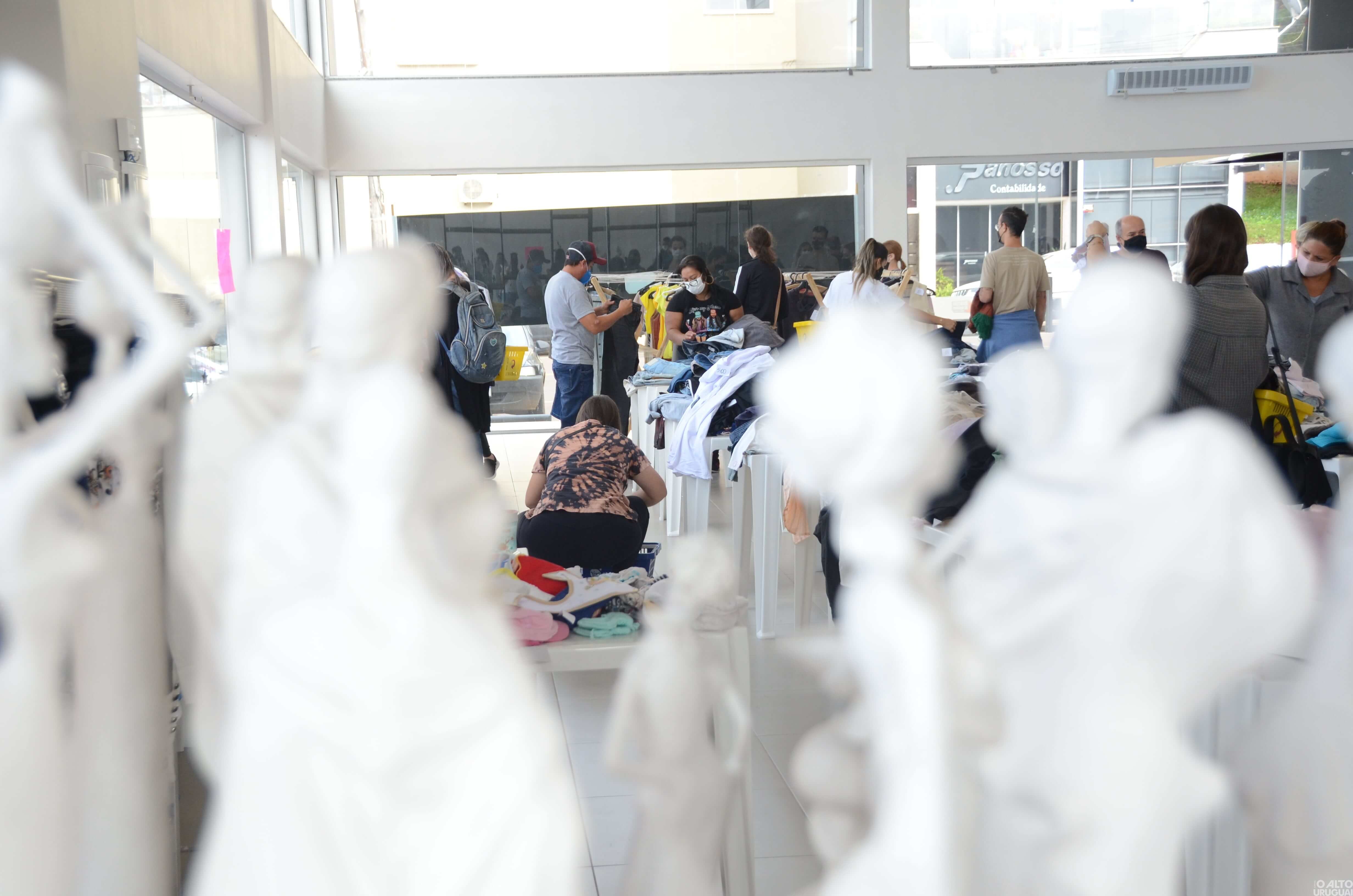 Reurbazar segue até domingo em FW