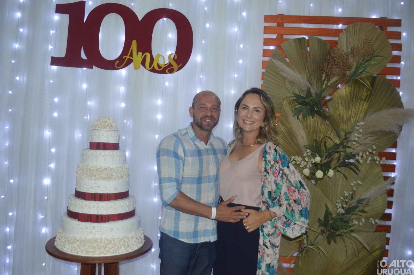 Centenas de pessoas participam das comemorações dos 100 anos de São João do Porto