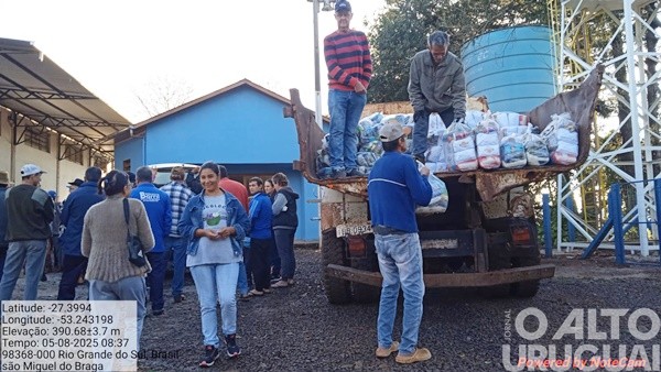 Cristal do Sul realiza entrega mais cestas básicas aos agricultores