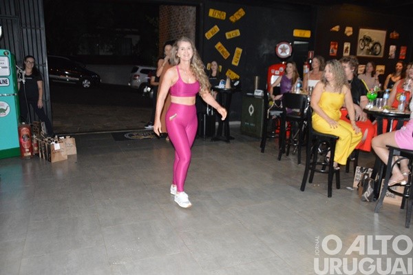 Divina Femme celebra nove anos com evento beneficente