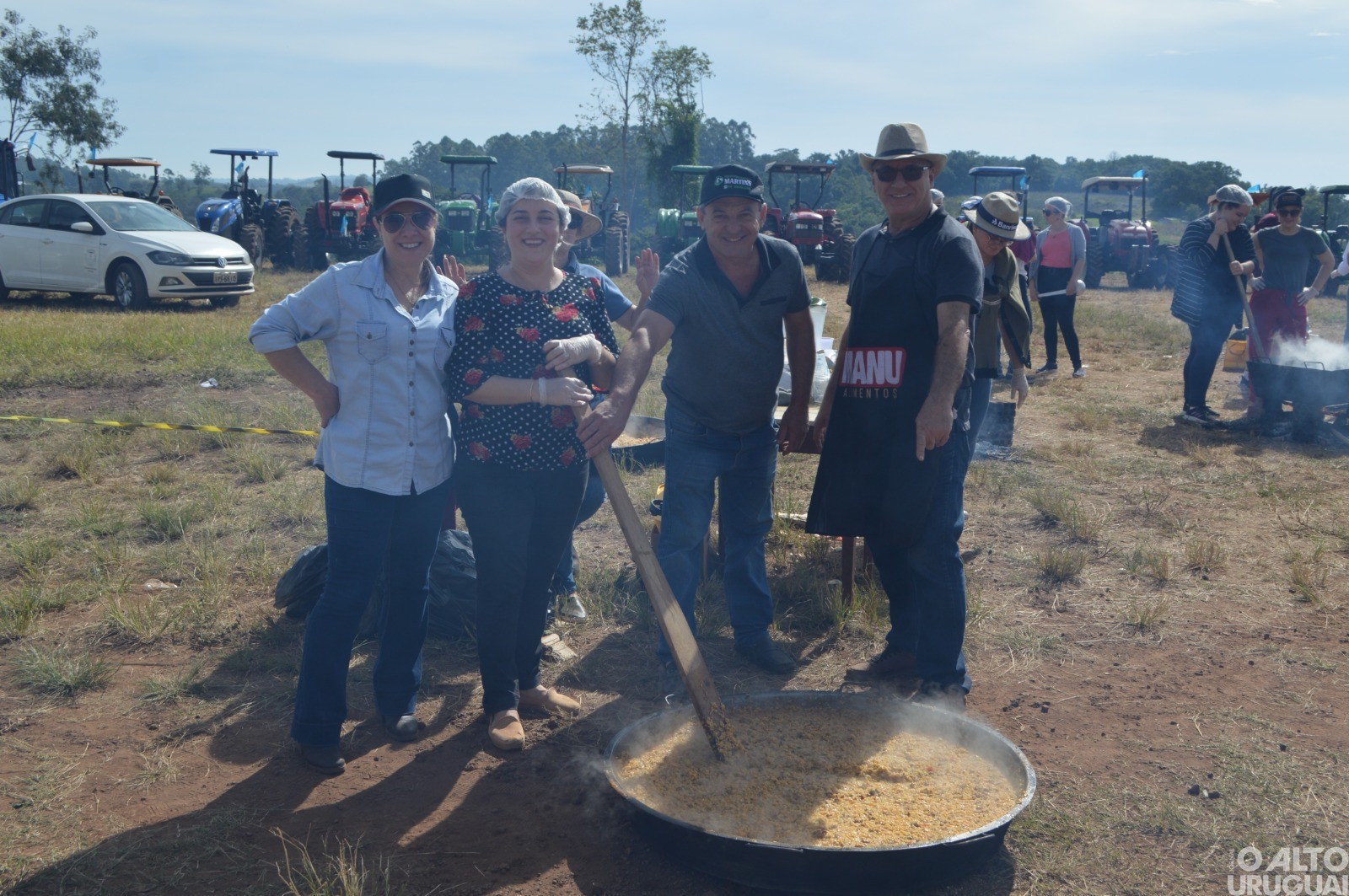 Almoço popular e corte do bolo marcam os 57 anos de Palmitinho