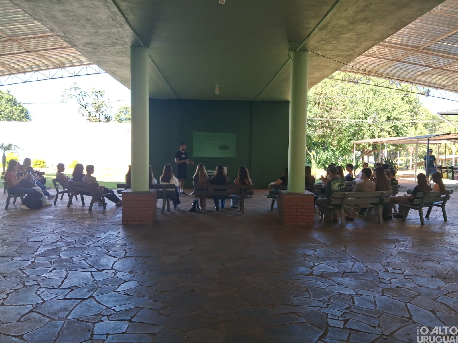 Ano letivo recomeça no IFFar-FW com acolhimento a estudantes e servidores